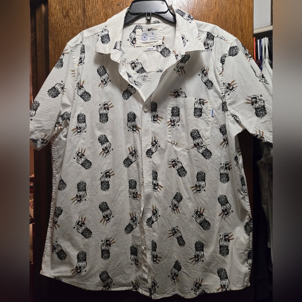 Mens Hurley Pineapple Skull Shirt XL